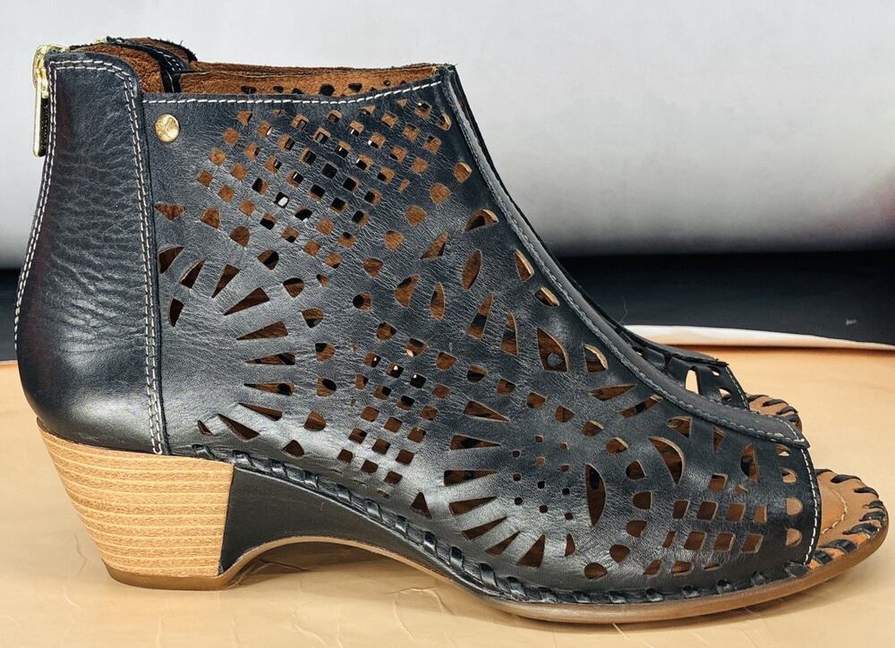 NWOT Pikolinos Blk Leather Lazer Cut 5178-40 Peep Toe Ankle Morroco Bootie 9-9.5